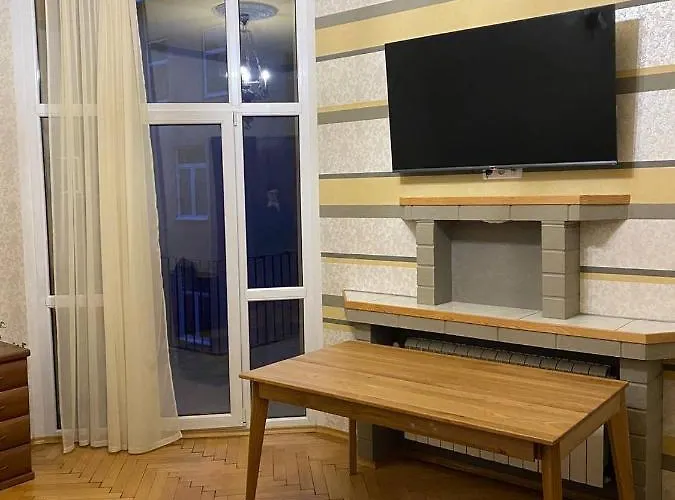 Happy On Kopernik 30 *